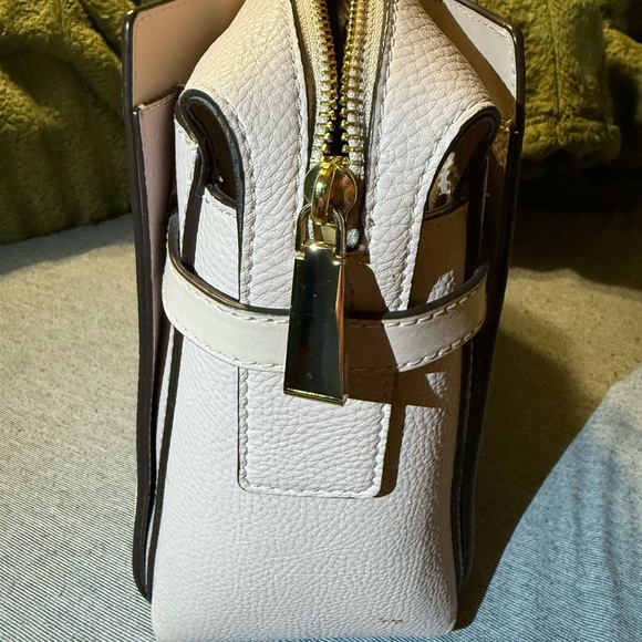 Michael Kors Women's Blush Pink Wallet and Purse - Picture 14 of 16